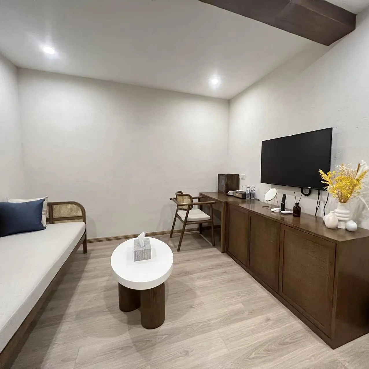 PHOENIX_resort-vip6-en6