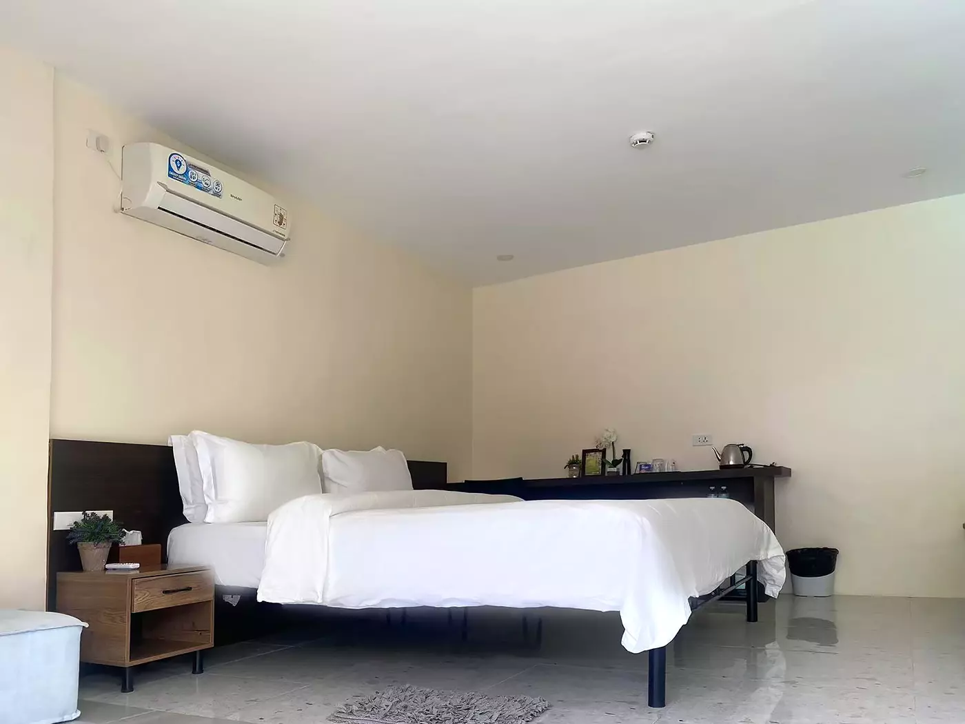 phoenix_b1_room (3)