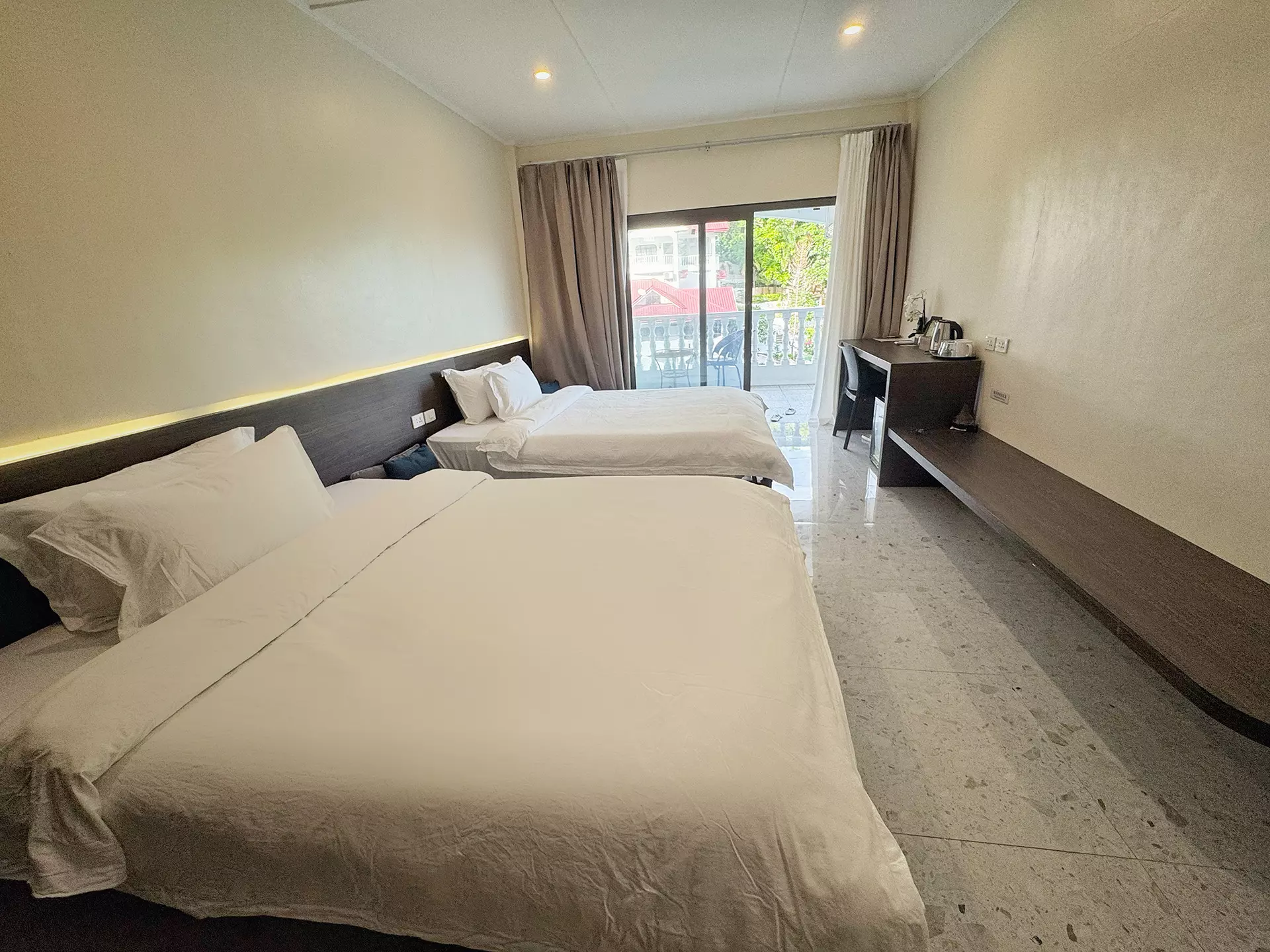 phoenix_b3room (2)